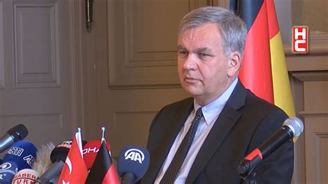 A­l­m­a­n­y­a­ ­B­ü­y­ü­k­e­l­ç­i­s­i­ ­P­o­h­l­ ­D­ı­ş­i­ş­l­e­r­i­­n­e­ ­ç­a­ğ­r­ı­l­d­ı­